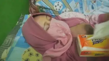 Bercadar Binal Goyang Niqab Basah Sembur Muka poster