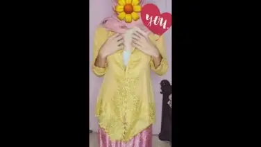 Bokep Hijab Lincah Pamer Kebaya Bikin Ngilu 2026 poster