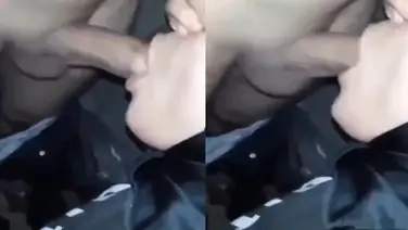 Bokep Jilbab Hitam Servis Pacar di Ranjang poster