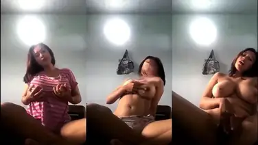 Cewek TikTok Toket Besar Colmek Di Kamar Kost poster